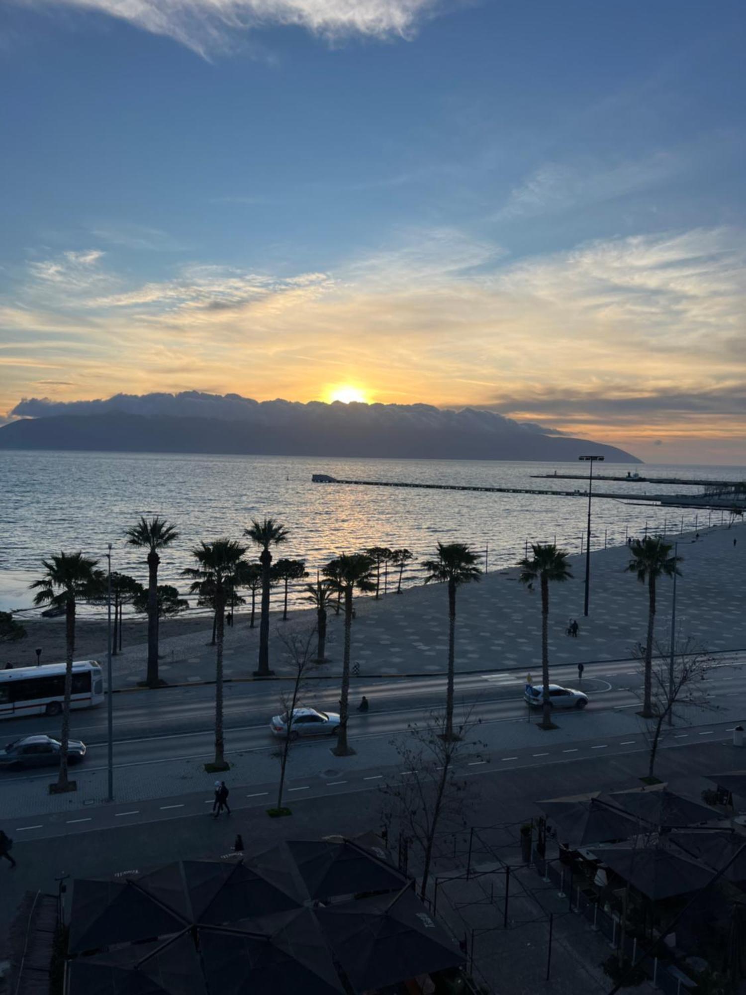 Ledi Seaview Appartamento Vlorë