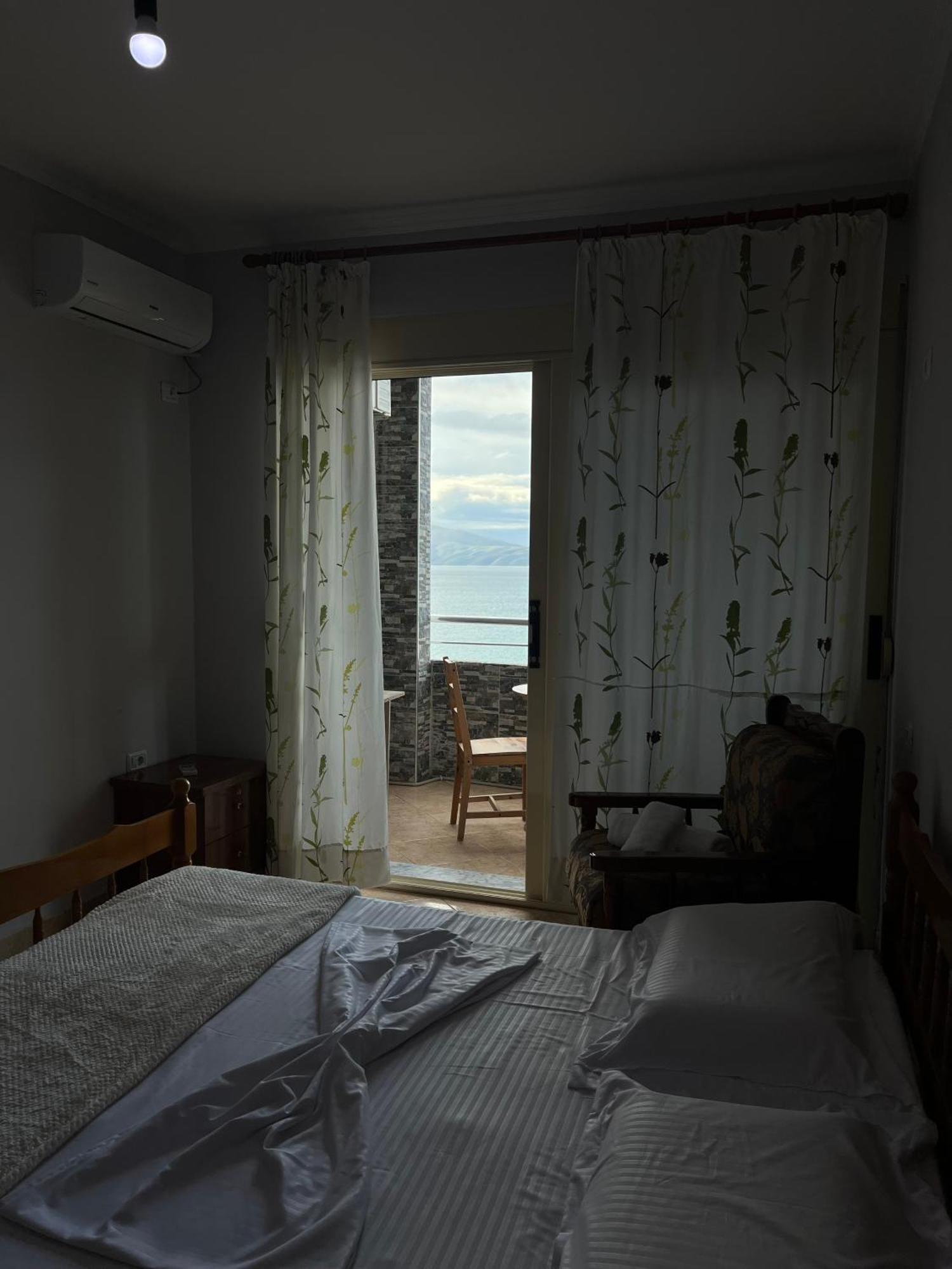 Ledi Seaview Appartamento Vlorë